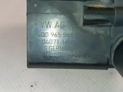 Автозапчастина б/у водяна бомба для audi q3 (8ug) basis quattro посилання на oem iam 5q0965561b  