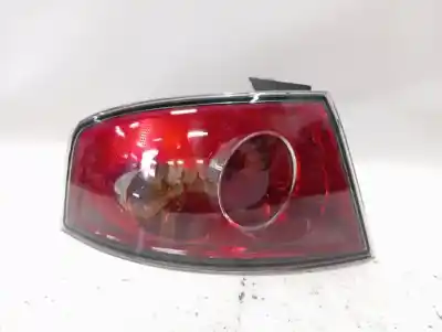 Second-hand car spare part Left Tailgate Light for SEAT IBIZA (6L1) Reference OEM IAM references 084451916L  