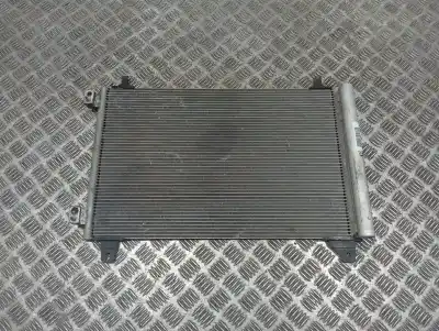 İkinci el araba yedek parçası KLIMA KONDENSER / RADYATÖR için PEUGEOT 208 (P2) YH01 OEM IAM referansları 9825371480  