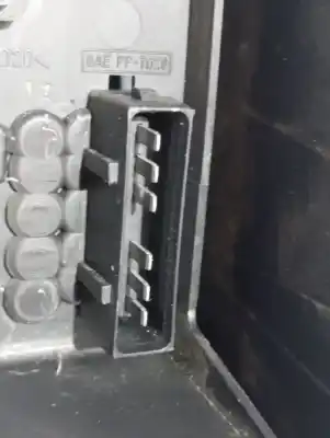 Second-hand car spare part right tailgate light for jaguar x-type 2.5 v6 oem iam references 89021772  