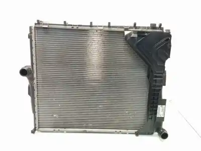 Peça sobressalente para automóvel em segunda mão Radiador De água por BMW X3 (E83) xDrive 20i Referências OEM IAM 64006735  