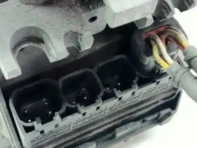 Second-hand car spare part additional air valve for renault premium 370 oem iam references 20828241  