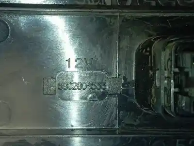 Автозапчасти б/у выключатель переднего правого окна за iveco daily furgon fg batalla 3000 33 s ... v ссылки oem iam 5802804533   Автозапчасти б/у выключатель переднего правого окна за iveco daily furgon fg batalla 3000 33 s ... v ссылки oem iam 5802804533