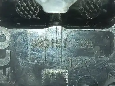 Автозапчастина б/у передні вікний вмикач для iveco daily furgon fg h2 batalla 3520 33 s ... v посилання на oem iam 5801511729   Автозапчастина б/у передні вікний вмикач для iveco daily furgon fg h2 batalla 3520 33 s ... v посилання на oem iam 5801511729