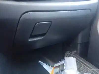 Автозапчастина б/у бардачок для OPEL COMBO D Kasten L2H1 2.4t Посилання на OEM IAM 95511239  