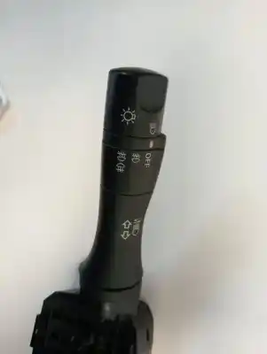 Peça sobressalente para automóvel em segunda mão comutador de luzes por nissan nt 500 referências oem iam   