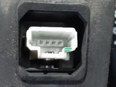 Second-hand car spare part right tailgate light for renault scenic iii expression oem iam references 89089202  