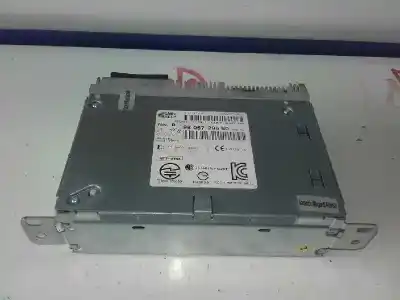 Peça sobressalente para automóvel em segunda mão Sistema De áudio / Rádio Cd por PEUGEOT 208 1.2 16V VTi Referências OEM IAM 9806729580 CAJA 7 