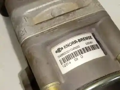 Peça sobressalente para automóvel em segunda mão bomba de ar secundária por renault premium 420 referências oem iam 0486200104  