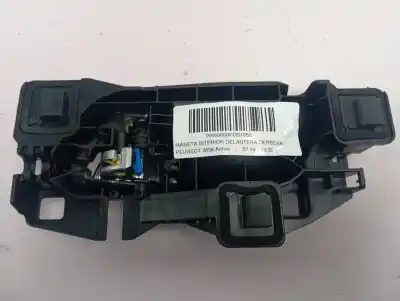 Peça sobressalente para automóvel em segunda mão puxador interior dianteiro direito por peugeot 3008 active referências oem iam 98201552  