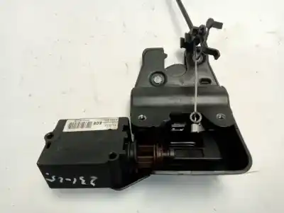 Second-hand car spare part trunk lock for bmw serie 7 (e65/e66) 730d oem iam references 7014870  