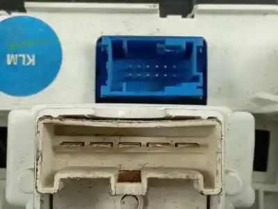 Pezzo di ricambio per auto di seconda mano controllo riscaldamento / aria condizionata per opel combo d selective l2h1 riferimenti oem iam 105n4740100  