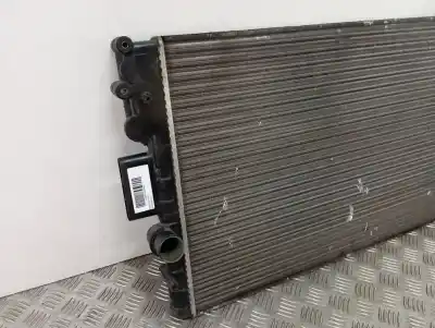 Peça sobressalente para automóvel em segunda mão radiador de água por iveco 65c18  referências oem iam   