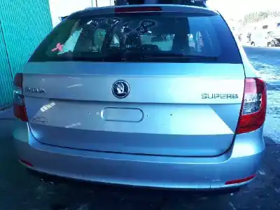 Pezzo di ricambio per auto di seconda mano portellone per skoda superb combi (3v5) active riferimenti oem iam  Pezzo di ricambio per auto di seconda mano portellone per skoda superb combi (3v5) active riferimenti oem iam