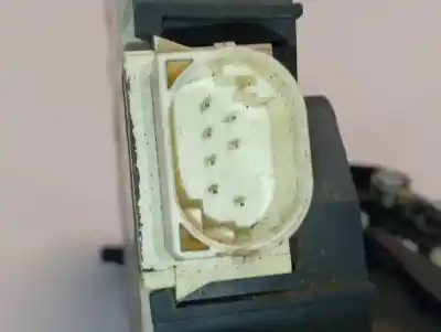 Автозапчасти б/у замок задней левой двери за land rover range rover (lm) 3.6 td v8 ссылки oem iam f0m5001190  