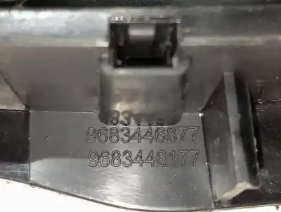 Peça sobressalente para automóvel em segunda mão puxador interior dianteiro esquerdo por citroen c3 comercial referências oem iam 9683446877  