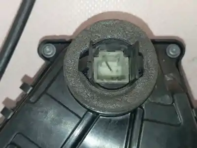 Second-hand car spare part front right door lock for renault express advance oem iam references 805022699r  