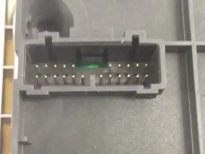 Автозапчастина б/у многофункційне управління для land rover range rover (lm) 3.6 td v8 посилання на oem iam yud501361  