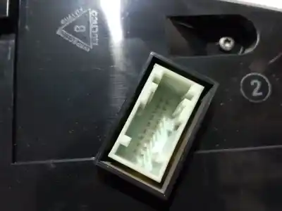 Peça sobressalente para automóvel em segunda mão quadrante por citroen berlingo live m referências oem iam 9830952080  