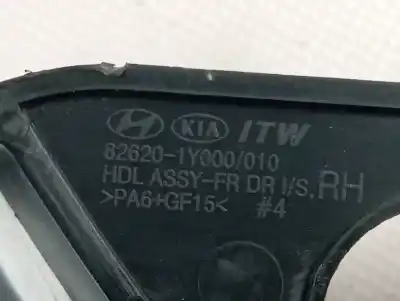 Second-hand car spare part interior right front handle for kia picanto basic oem iam references 826201y000  