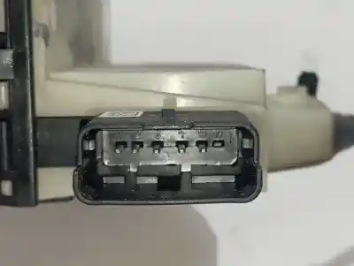 Peça sobressalente para automóvel em segunda mão fechadura da porta traseira direita por peugeot 208 active referências oem iam 9812501180  