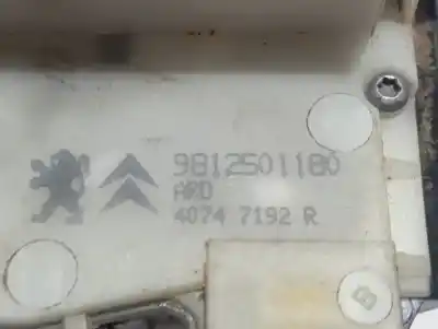 Peça sobressalente para automóvel em segunda mão fechadura da porta traseira direita por peugeot 208 active referências oem iam 9812501180  