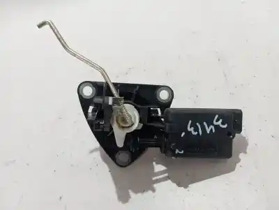 Second-hand car spare part trunk lock for dacia duster ambiance 4x2 oem iam references n0503704  