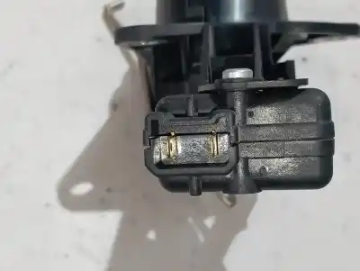 Second-hand car spare part trunk lock for dacia duster ambiance 4x2 oem iam references n0503704  