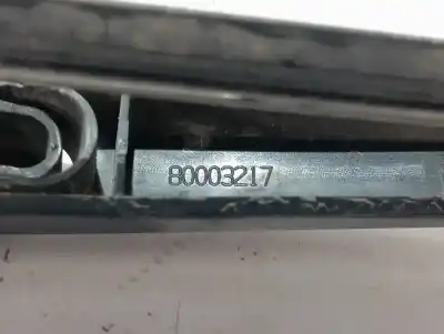 Peça sobressalente para automóvel em segunda mão haste de escova traseiro por dacia duster ambiance 4x2 referências oem iam 80003217  