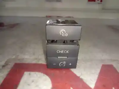 Peça sobressalente para automóvel em segunda mão Comando De Controle De Cruzeiro por AUDI A6 BERLINA (4F2) 3.0 V6 24V TDI Referências OEM IAM 4F0927123A  