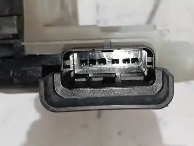 Peça sobressalente para automóvel em segunda mão fechadura da porta dianteira direita por citroen c4 cactus feel referências oem iam s3m16943317  