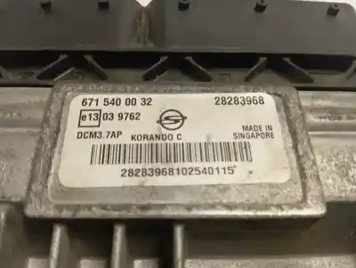 Pezzo di ricambio per auto di seconda mano centralina motore per ssangyong korando limited plus 4x4 riferimenti oem iam 6715400032  