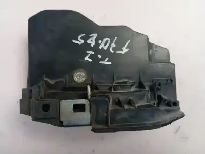 Peça sobressalente para automóvel em segunda mão Fechadura Da Porta Traseira Esquerda por BMW X3 (E83) 2.0d Referências OEM IAM 7167069  