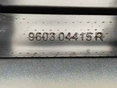 Second-hand car spare part rear spoiler for renault captur adventure oem iam references 960306591r  