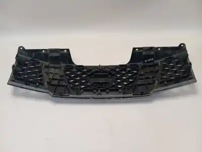 Автозапчастина б/у передня решіта для nissan pathfinder (r51) 2.5 dci le посилання на oem iam 62310eb400   Автозапчастина б/у передня решіта для nissan pathfinder (r51) 2.5 dci le посилання на oem iam 62310eb400