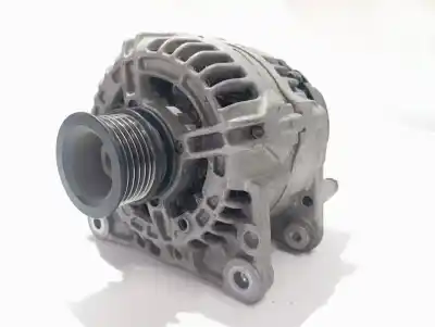 Peça sobressalente para automóvel em segunda mão Alternador por SKODA FABIA (5J2 ) Style Referências OEM IAM 037903025M  