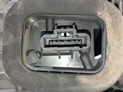 Second-hand car spare part right tailgate light for opel combo life basis oem iam references 9820554880  