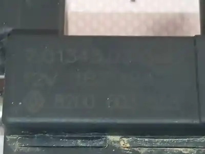 Peça sobressalente para automóvel em segunda mão bomba de ar secundária por renault clio iv business referências oem iam 8200603558  