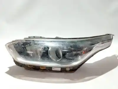 Second-hand car spare part Left Headlight for KIA CEED Business OEM IAM references 92101J7050  
