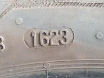 Peça sobressalente para automóvel em segunda mão pneu por renault captur adventure referências oem iam 205/60/16 92h  2023