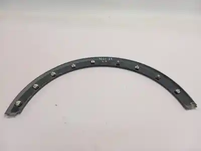 Peça sobressalente para automóvel em segunda mão aba do guarda-lamas dianteiro direito por opel crossland x edition referências oem iam 13482068  