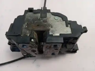 Second-hand car spare part left front door lock for renault kangoo profesional oem iam references 8200497579  