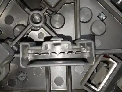 Peça sobressalente para automóvel em segunda mão farolim traseiro esquerdo por bmw serie 1 berlina (e81/e87) 118d referências oem iam 63216924501  