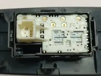 Pezzo di ricambio per auto di seconda mano interruttore alzacristalli anteriore destro per toyota auris luna+ riferimenti oem iam 74232  7423102530