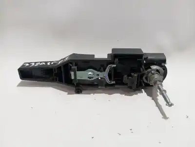 Автозапчастина б/у ліва передня зовнішня ручка для renault kangoo profesional посилання на oem iam 8200497521  