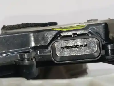 Автозапчастина б/у замок передніх дверей лівий для kia xceed edrive phev посилання на oem iam 81310j7010  