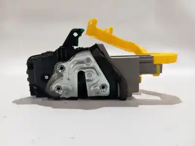 Автозапчастина б/у замок дверей заднього лівого для KIA XCEED eDrive PHEV Посилання на OEM IAM 81410J7300  