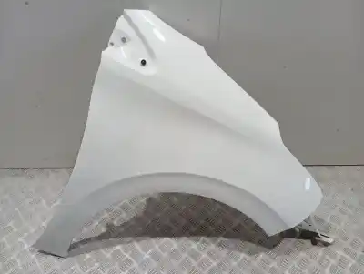Peça sobressalente para automóvel em segunda mão guarda-lamas dianteiro direito por peugeot 208 like referências oem iam 9672971480