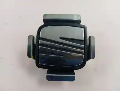 Second-hand car spare part TAILGATE BACK DOOR HANDLE for SEAT IBIZA (6J5)  OEM IAM references 6J4827565  6J4827565DRYP