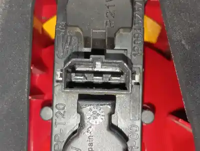 Second-hand car spare part left tailgate light for seat leon (1p1) reference oem iam references 1p0945111c  1p0945095b